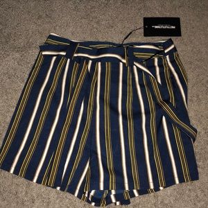 Pretty little thing shorts